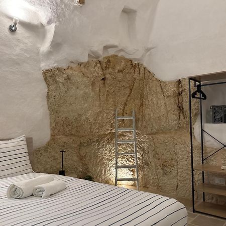 Arquati Room Остуни Экстерьер фото