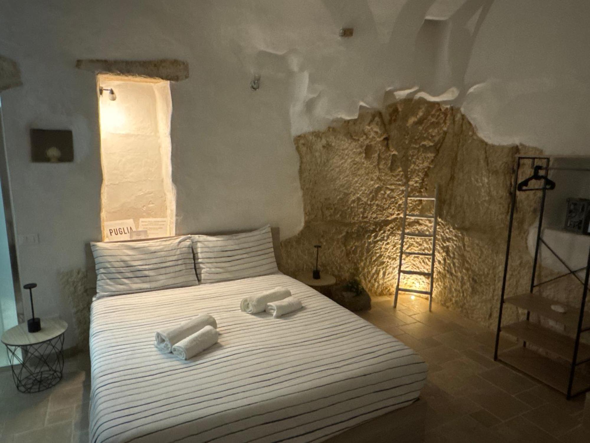 Arquati Room Остуни Экстерьер фото